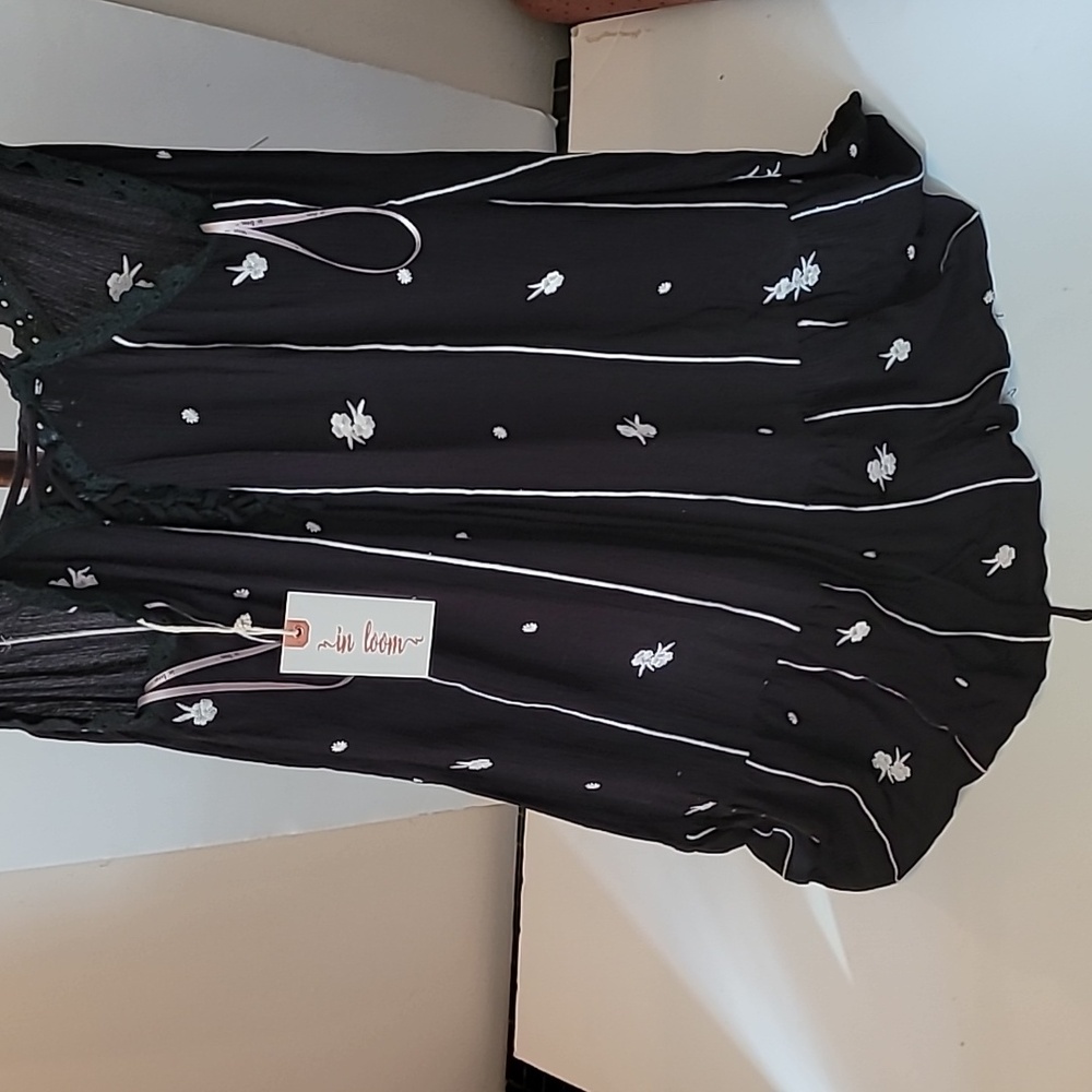 Top - Picture 7 of 8